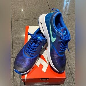 Women’s Nike Air Max Thea